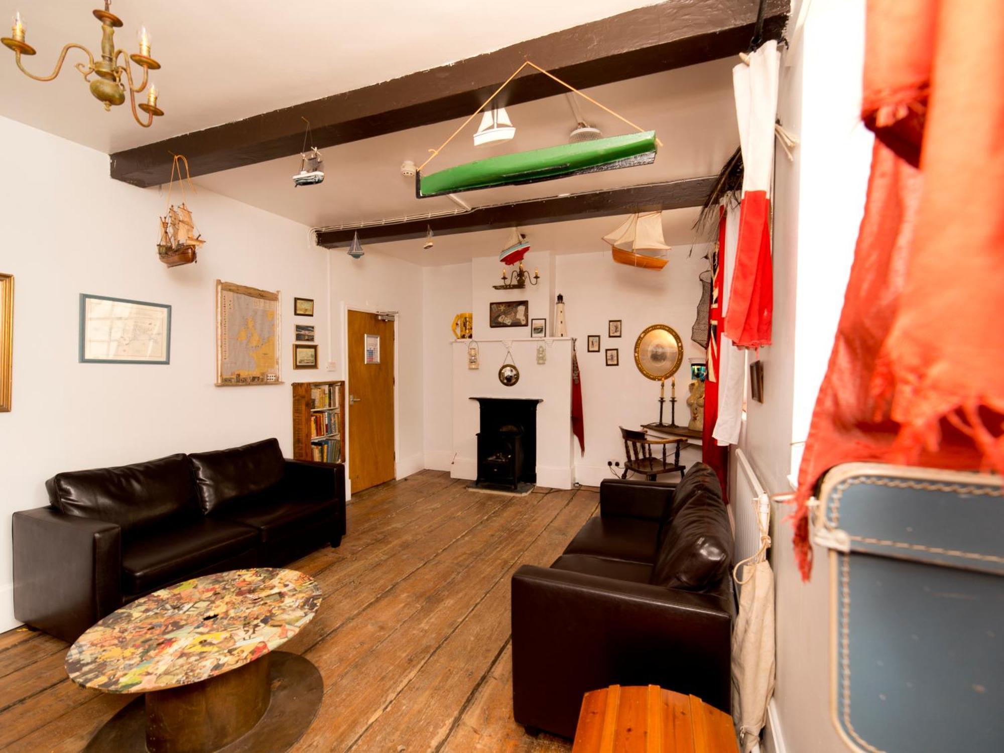 Fylingthorpe Yha ボグル ホールホステル エクステリア 写真